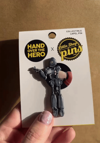 TH3 1R0N G14NT / H0G4RTH LIMITED EDITION PIN - get it for free! check description